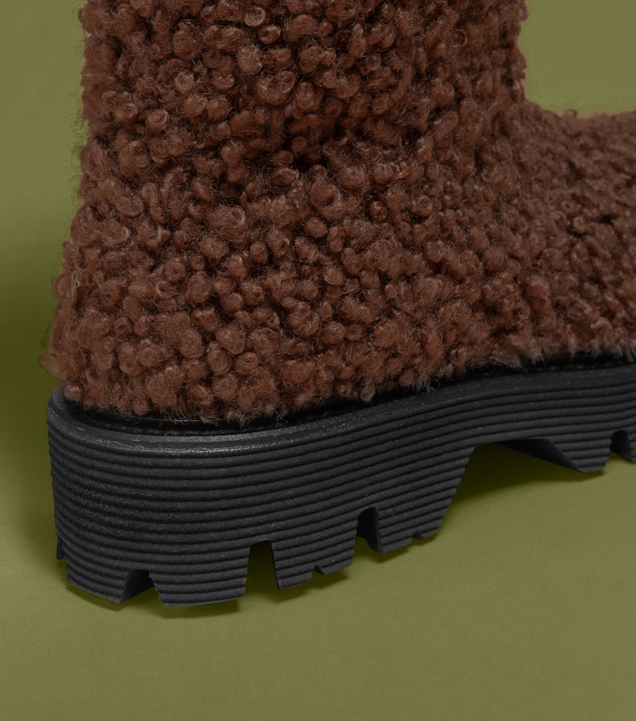 Abu: Brown Shearling