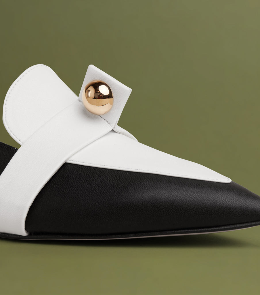 Harriet: Black and White