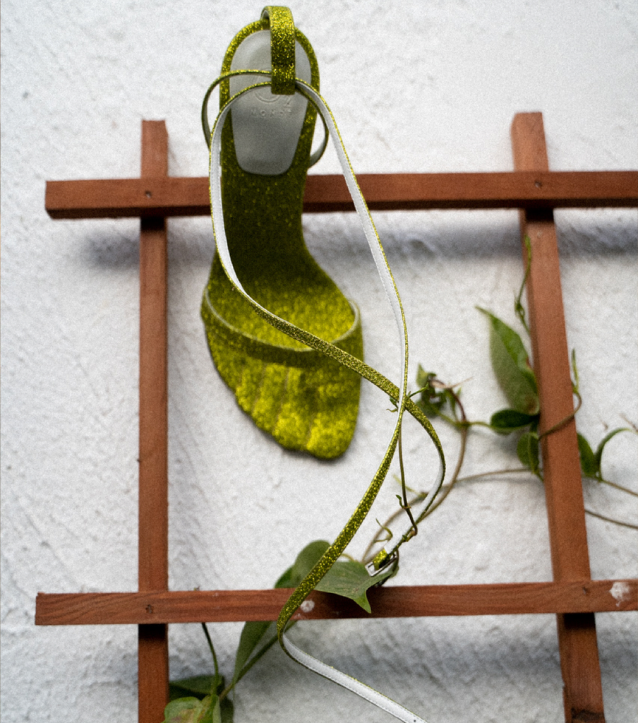 Selene: Yellow Glitter