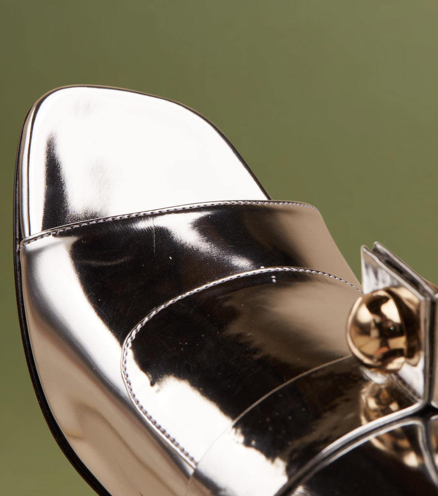 Tippi: Metallic Silver