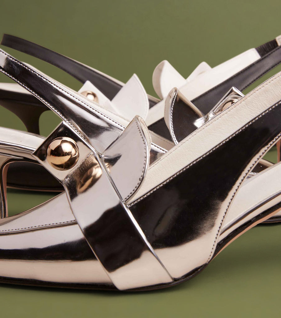 Virginia: Metallic Silver